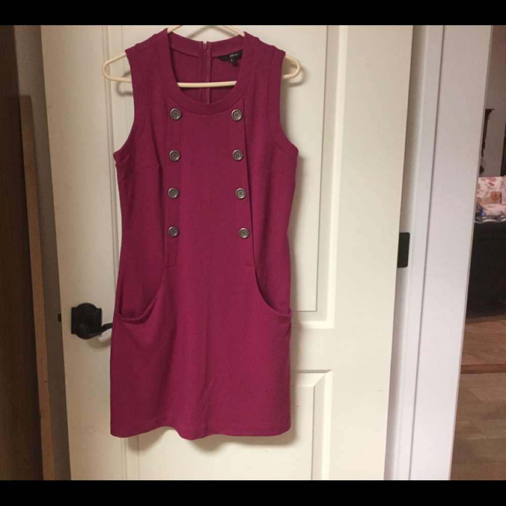 Zinc Dress NWOT Size L (juniors)